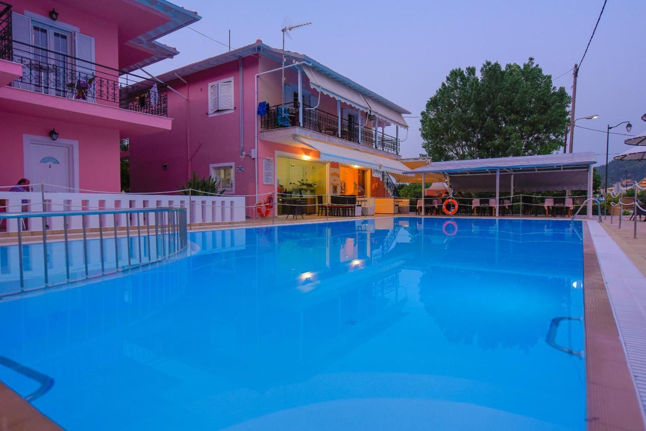 Xenia Apartments Vasiliki  Exterior photo